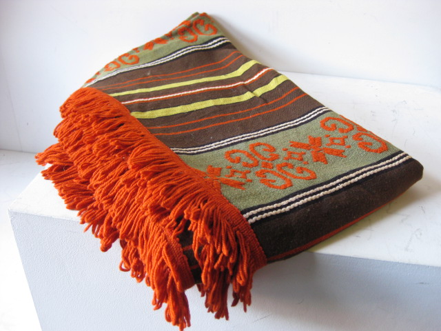 BLANKET, Bedspread - 1970s Brown Rust Fringe (Single)